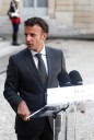 Macron ordena endurecer la lucha contra el antisemitismo antes de reconocer...