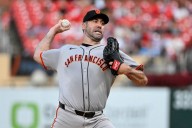 SF Giants’ winning streak snapped as Walker allows three runs in ninth to Cardinals