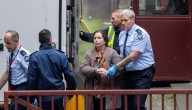 Australiana que mató a 3 familiares con hongos venenosos se sentenciada a cadena perpetua