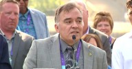 Sen. John Hoffman, survivor of Minnesota lawmaker shootings, honored at Mississippi River conference