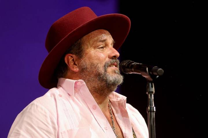 The Mavericks Cancel Remaining 2025 Shows Amid Raul Malo’s Devastating Cancer Update