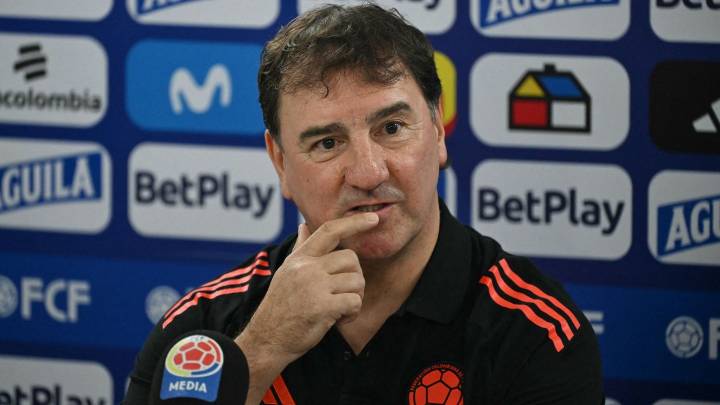 “Nos ha complicado en muchas ocasiones, la última vez pensamos que le íbamos a hacer cuatro goles y no fue así”: Néstor Lorenzo previo al juego Colombia vs. Bolivia