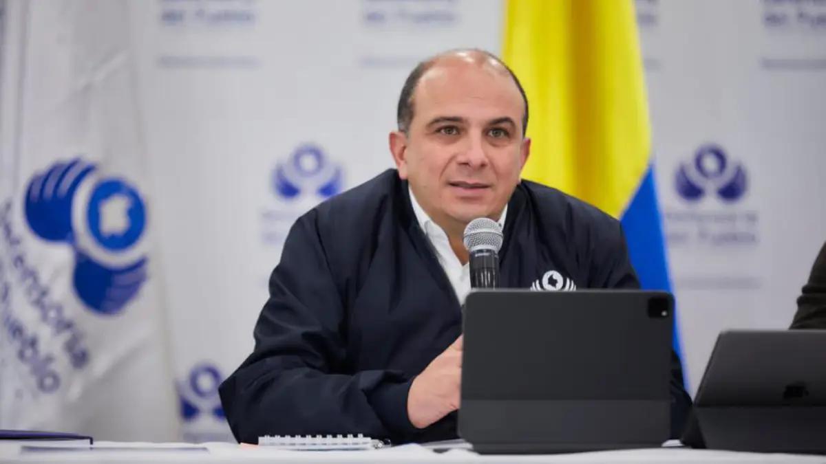 Con 62 votos a favor, Senado eligió a Carlos Ernesto Camargo como magistrado de la Corte Constitucional