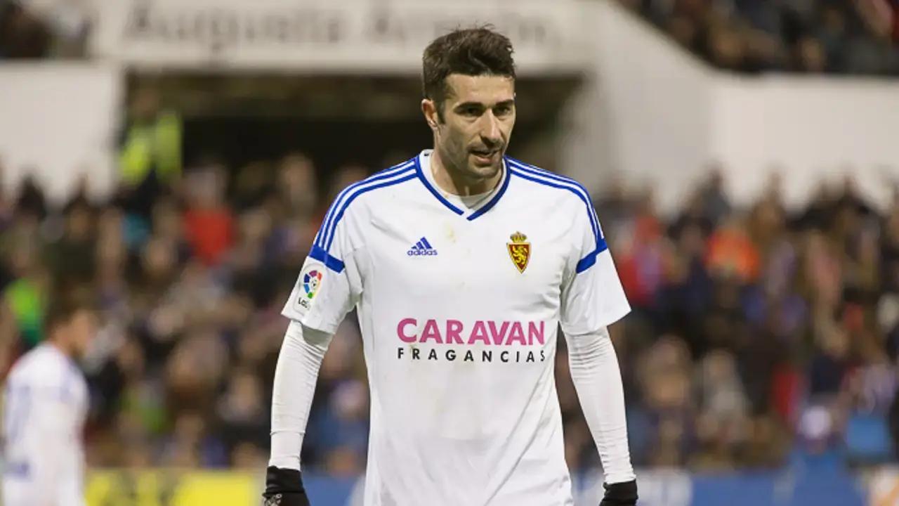 El exjugador del Real Zaragoza, Cani, hospitalizado por un problema médico desde hace dos semanas