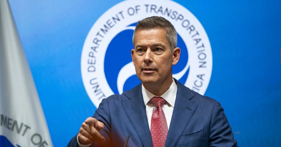 U.S. Transportation Secretary to tour I