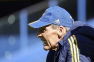Miguel Ángel Russo volvió a Boca tras su internación y viajaría a Rosario