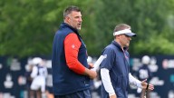 How Patriots’ Josh McDaniels Described Relationship With Mike Vrabel