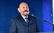 Insfrán se refirió a la denuncia por supuestas coimas: "Son balas que entraron"
