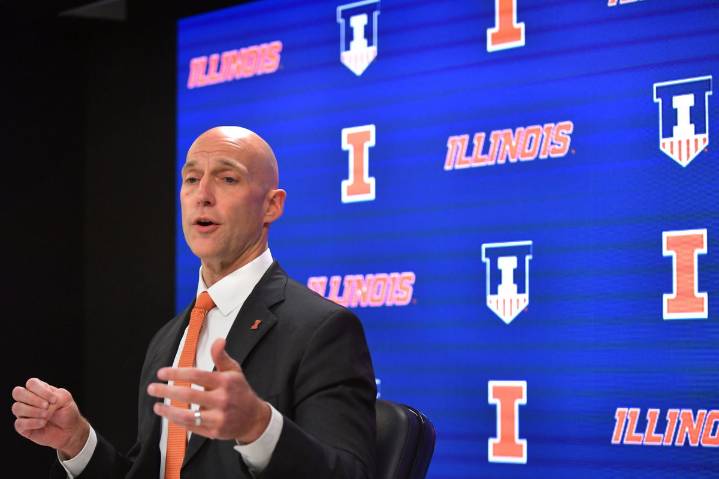 Illinois AD Confirms Bret Bielema’s Key Role in Larry Gies News Amid Another $200M Announcement Illinois AD opens up on Bret Bielema’s relationship with donor Larry Gies, as the program celebrates ano