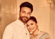 Ankita Lokhande teases injured husband Vicky Jain, sings “Lakdi Ki Kaathi”