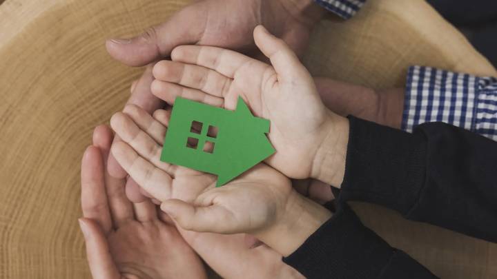 Donar tu casa a tus hijos y seguir viviendo en ella: esto dice la legislación española
