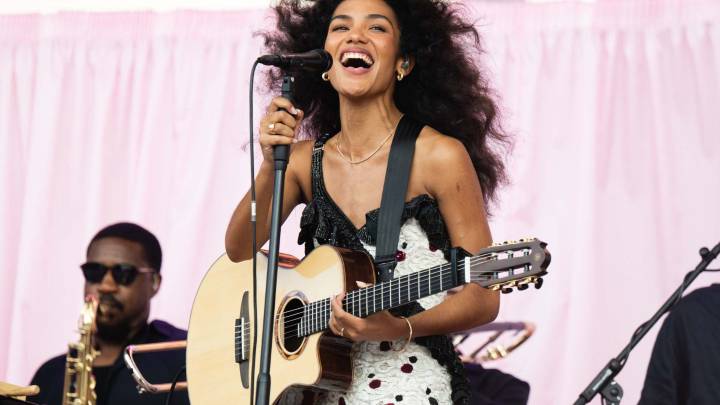 Olivia Dean to Perform at the 2025 ARIA Awards in Sydney