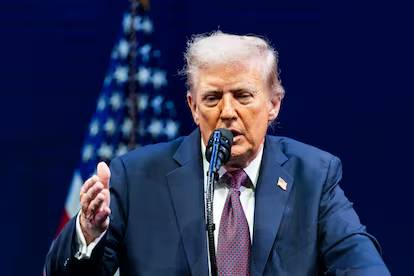 Acepta Supremo de EE.UU. revisar por la vía rápida la legalidad de los aranceles de Trump