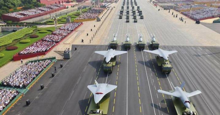 World is at 'crossroads' between war and peace: China