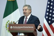 México aguarda cifra de connacionales detenidos en redada en planta de Hyundai en Georgia