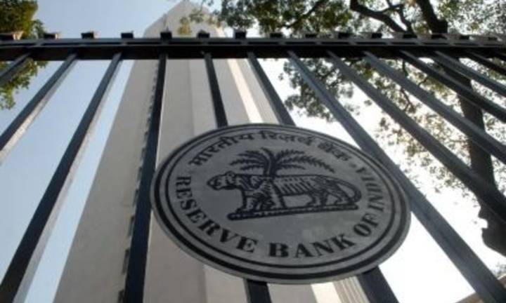 RBI urges banks to step up efforts to return crores in unclaimed deposits