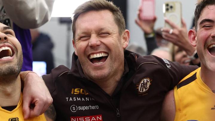 ‘I’ve got a clear job to do’: Hawthorn coach Sam Mitchell calm amid Zach Merrett pursuit circus