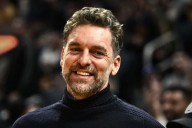 Pau Gasol Doesn’t Let Carlos Alcaraz Forget, Sends Clear Message After Laver Cup Pau Gasol was in the stands at the 2025 Laver Cup, cheering on Carlos Alcaraz as he showcased his skills on the court. 