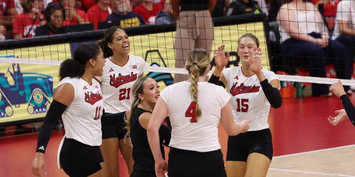Nebraska volleyball team never trails in sweep of California