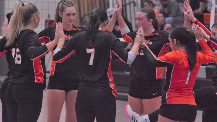 PHOTOS: Cheboygan, Harbor Springs face off in Northern Shores Conference volleyball match