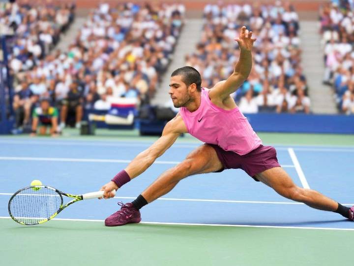 Alcaraz venció a Djokovic y va a la final del US Open
