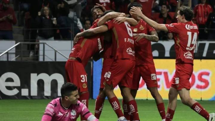 Toluca gana al Puebla que sigue sin levantar en el Apertura