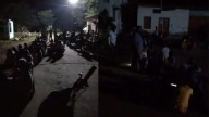 Farmers line up at shop amid urea shortage in  Telangana