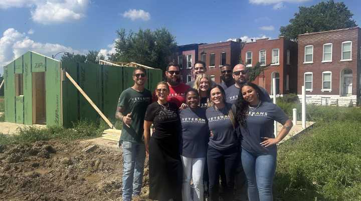 Veterans Community Project, St. Louis at “max capacity” and in demand to help veterans in crisis (LISTEN)