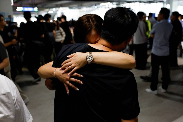 South Korean workers return home after being detained for days in U.S. immigration raid