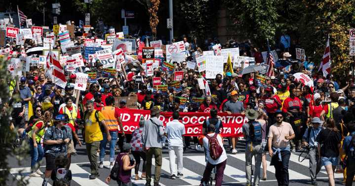 Miles de personas marcharon en Washington contra acoso a migrantes y autoritarismo de Trump