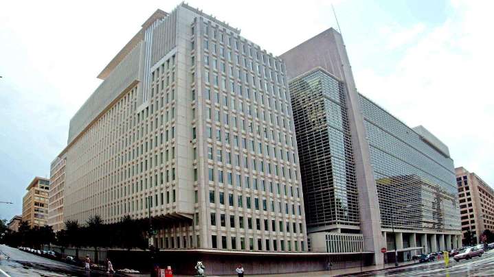 El Banco Mundial confirmó que le adelantará USD 4 mil millones a la Argentina