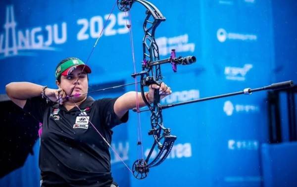 Andrea Becerra conquista Oro en arco compuesto en Mundial