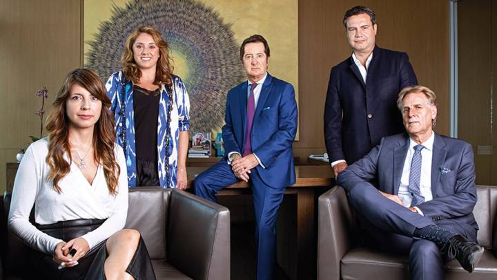 Arturo Calle hace cambio histórico en su empresa