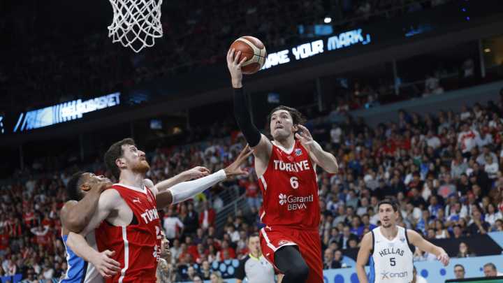 Turquía aplasta a Grecia y jugará su segunda final en un Eurobasket