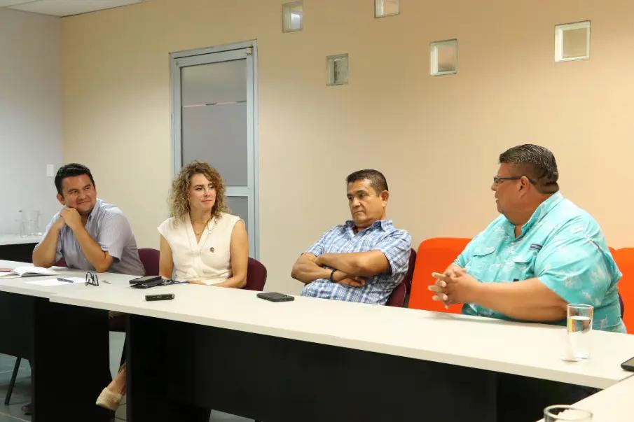 UABCS y guías turísticos unen fuerzas para elevar calidad en el Malecón
