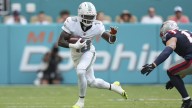 Tyreek Hill's big day includes a 47-yard catch, his longest in more than a year