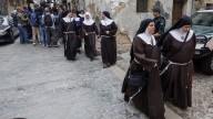 El desahucio de las exmonjas de Belorado se pospone hasta el 3 de octubre
