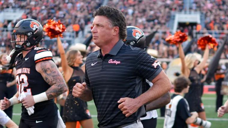 Mike Gundy's buyout reduced by $10 million favors Oklahoma State