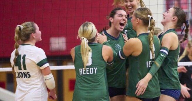 12-5A Volleyball Roundup: A round of sweeps, Reedy tied for first at 3