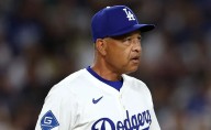 Dodgers HC Dave Roberts explains absence of two key players for series finale against Diamondbacks