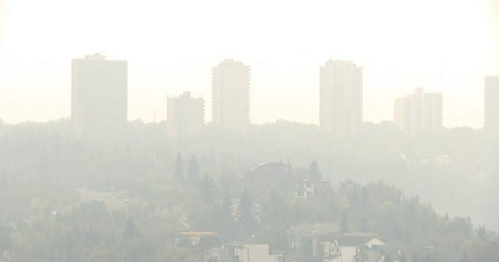 Wildfires in N.W.T. rage as smoke prompts air quality warnings in Prairies