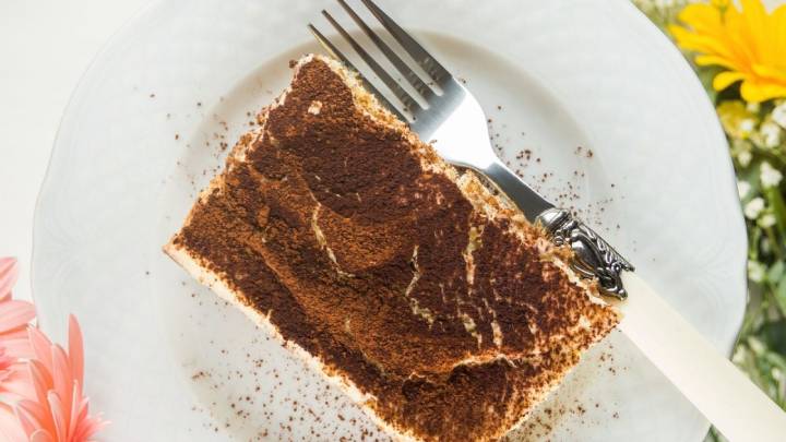 Postre de chocolate y vainilla: es facilito de hacer y re barato para compartir en familia