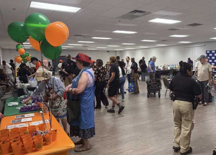 Disfruta de una jornada de recursos comunitarios en Greensboro