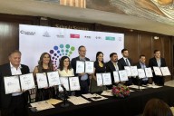 Convocan a estudiantes de secundaria a participar en el Parlamento Estudiantil 2025 en Coahuila