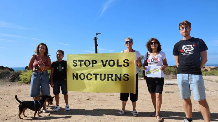 Vecinos y ecologistas reclaman el fin de los vuelos nocturnos en Palma