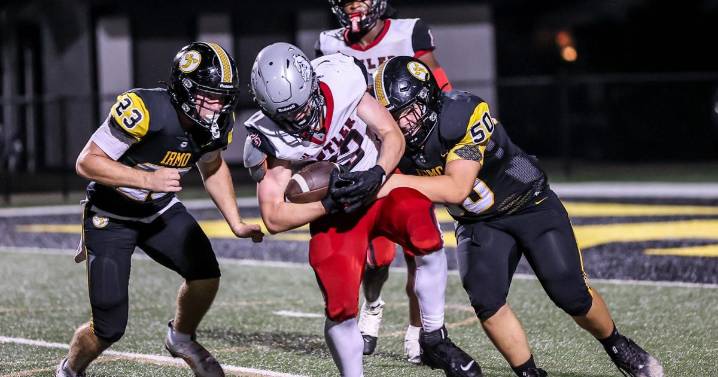 Dutch Fork, Irmo hold top spots in Class 5A poll