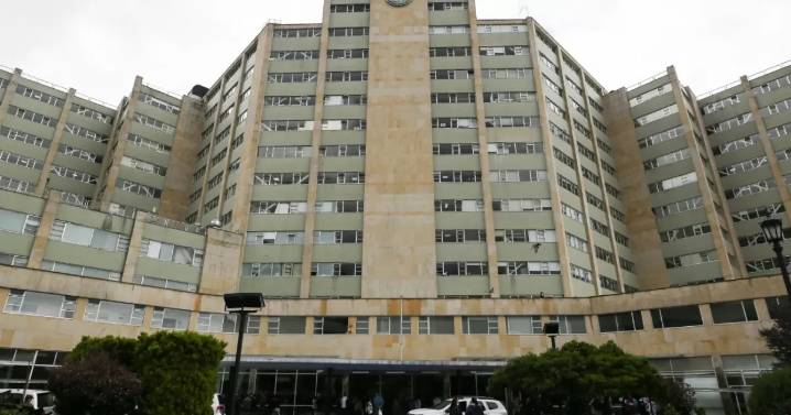 Llegó a Bogotá el subteniente quemado con gasolina en Putumayo: su estado de salud es crítico