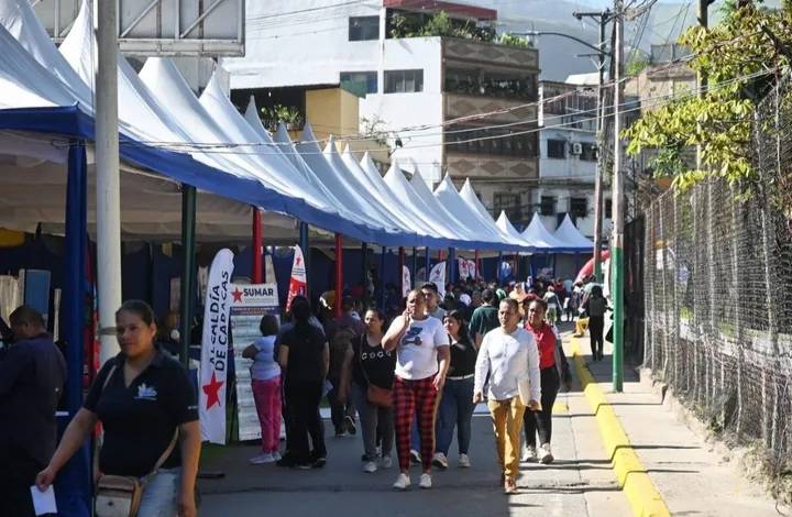 Caracas Sonríe atiende a más de 21 mil habitantes en Macarao