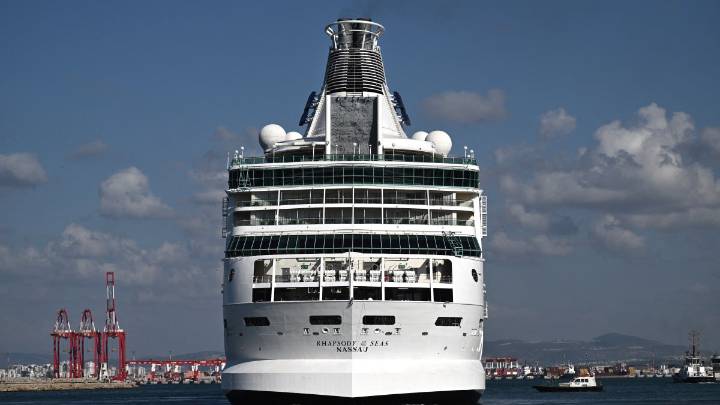 Cruise passenger jumps overboard to allegedly dodge gambling debts