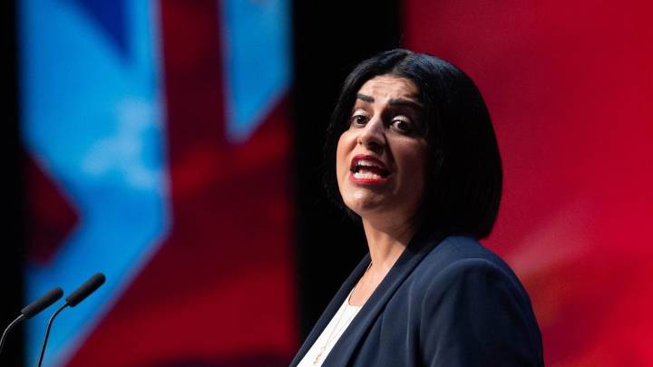 New right to remain rules could apply to migrants already in UK 